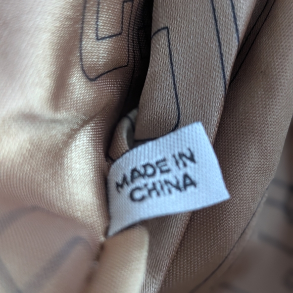 GUESS Green and Tan Women's Bag - Picture 12 of 17